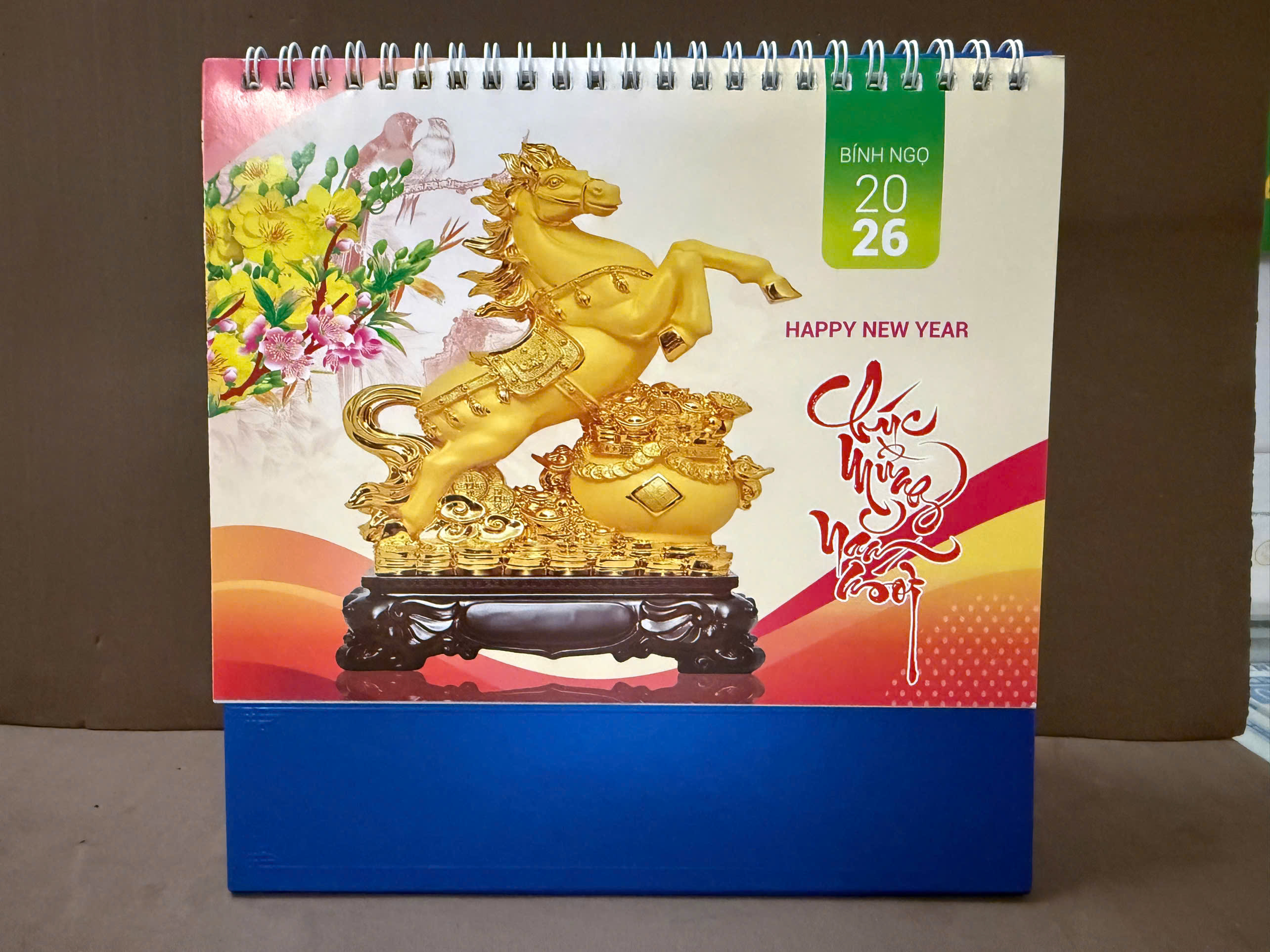 Mẫu lịch chữ A_Ngựa vàng